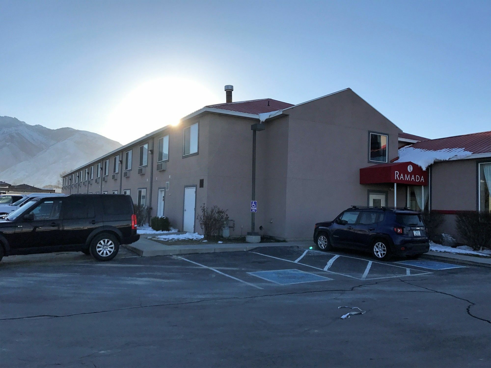Hotel Ramada By Wyndham Draper, Utah Esterno foto