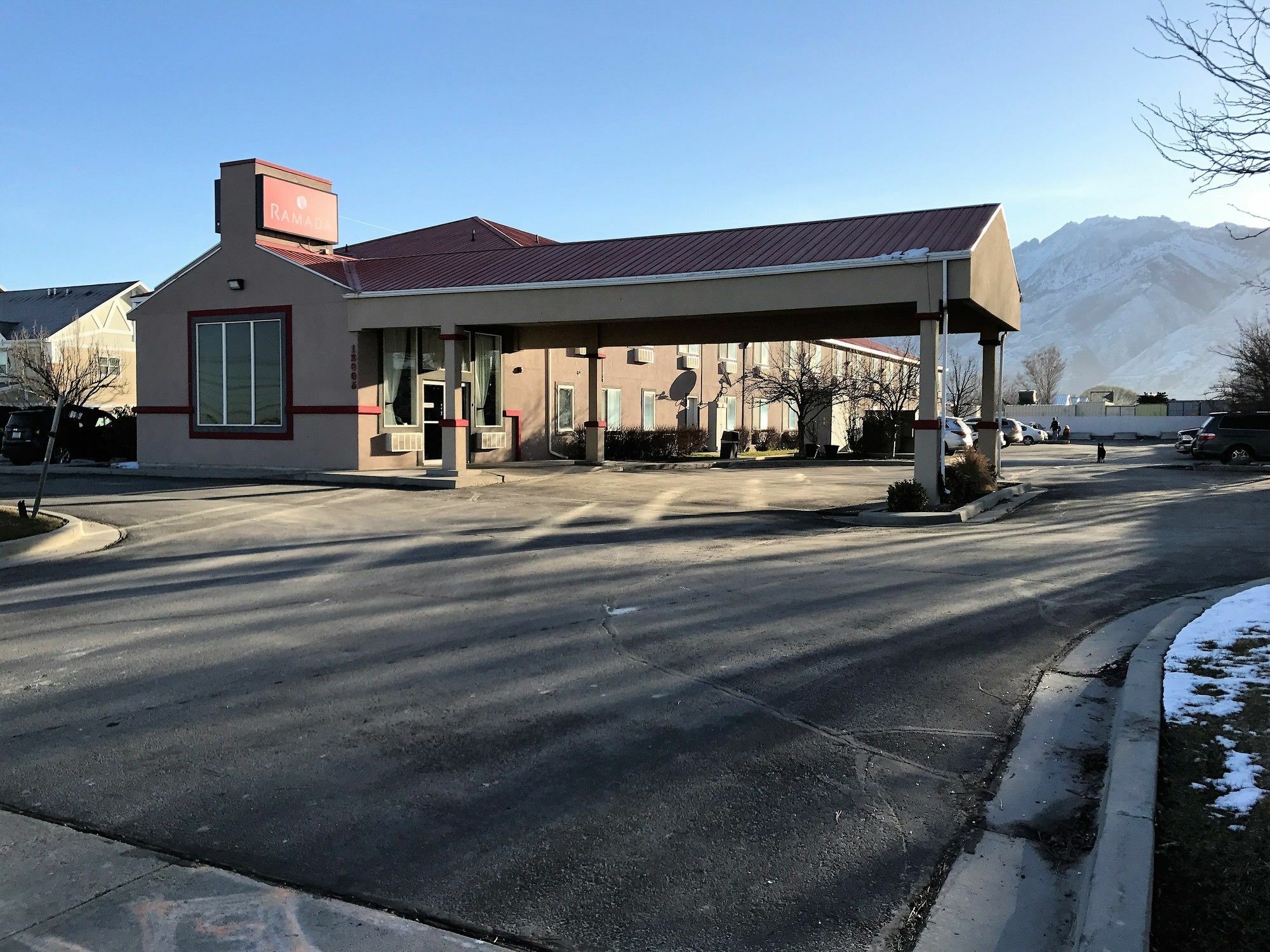 Hotel Ramada By Wyndham Draper, Utah Esterno foto