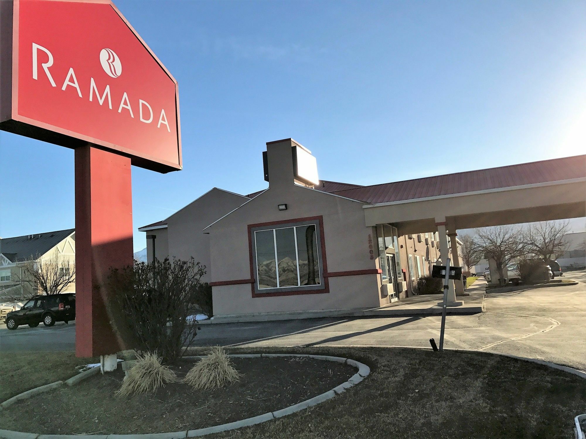 Hotel Ramada By Wyndham Draper, Utah Esterno foto